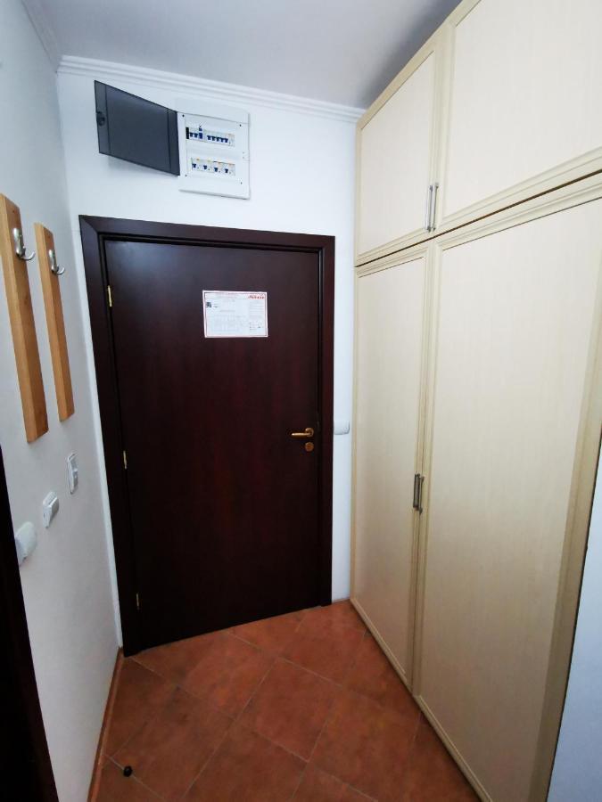 Viva 6 Apartment In Hotel Stenata ปอมโปโรโว ภายนอก รูปภาพ