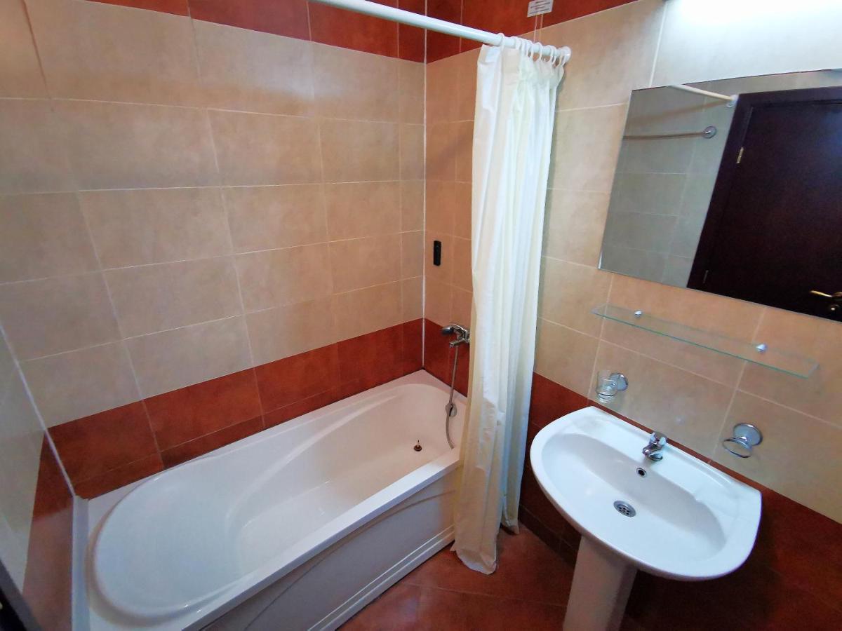 Viva 6 Apartment In Hotel Stenata ปอมโปโรโว ภายนอก รูปภาพ