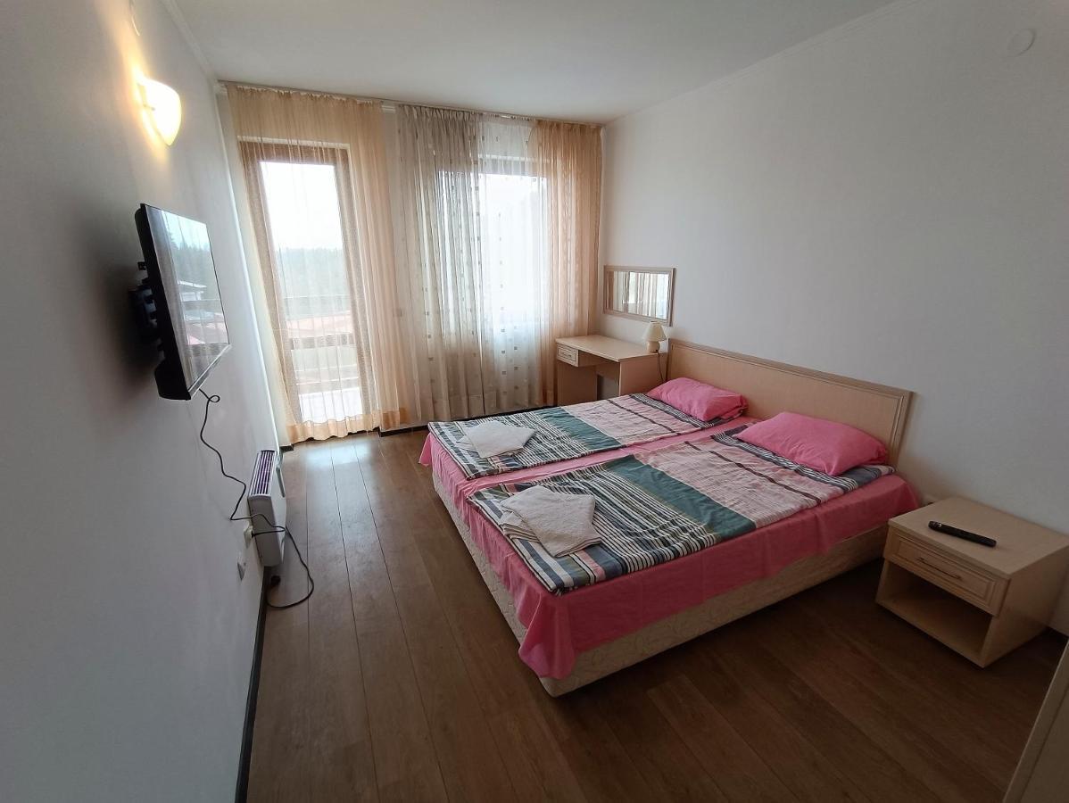 Viva 6 Apartment In Hotel Stenata ปอมโปโรโว ภายนอก รูปภาพ